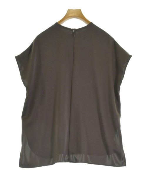 PLST เสื้อสตรี