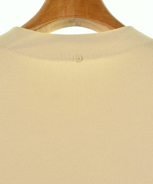 PLST เสื้อสตรี