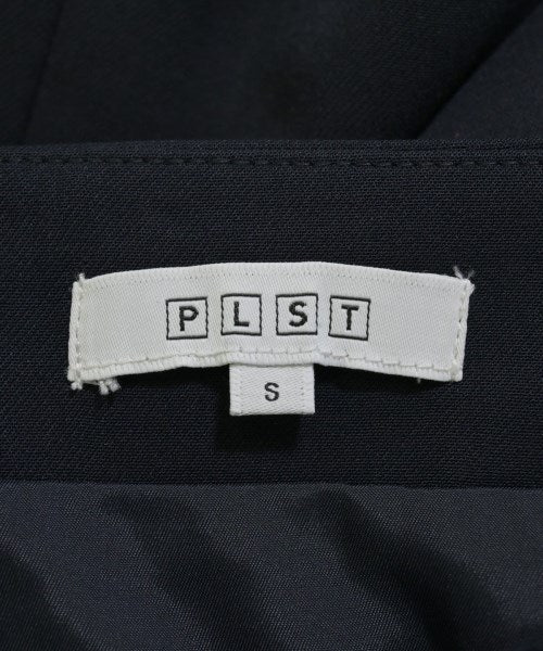PLST กระโปรงยาวถึงเข่า