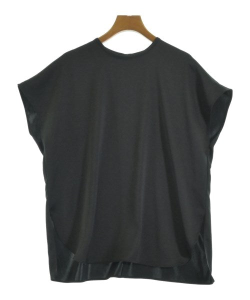 PLST เสื้อสตรี