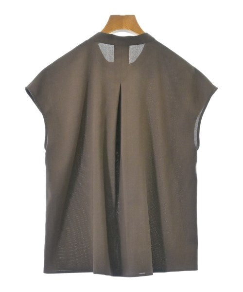 PLST เสื้อสตรี