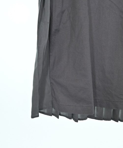 PLST เสื้อยืด/เสื้อท็อปส์