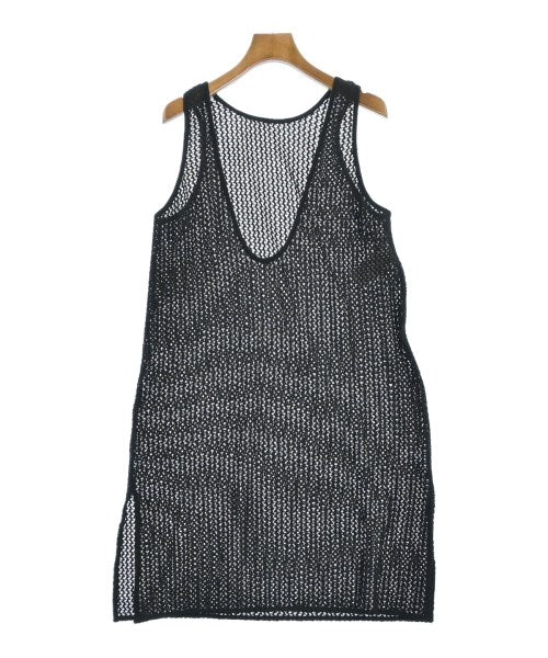 LEPSIM LOWRYSFARM เสื้อแขนกุด