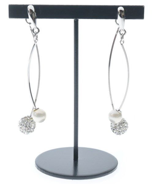 Plus Vendome เจาะ