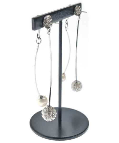 Plus Vendome เจาะ