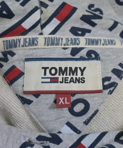 TOMMY JEANS เสื้อฮู้ด