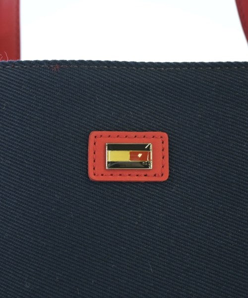 TOMMY HILFIGER กระเป๋าถือ