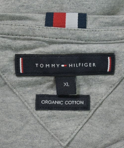 TOMMY HILFIGER เสื้อยืด/เสื้อท็อปส์