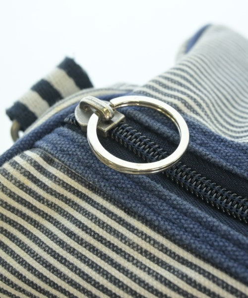 TOMMY HILFIGER กระเป๋าใส่อุปกรณ์ขนาดใหญ่