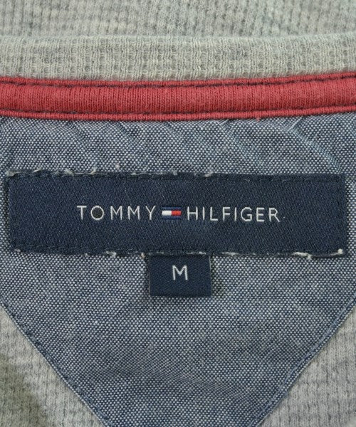 TOMMY HILFIGER เสื้อยืด/เสื้อท็อปส์