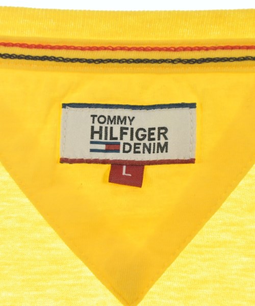 TOMMY HILFIGER เสื้อยืด/เสื้อท็อปส์