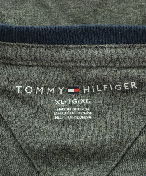 TOMMY HILFIGER เสื้อยืด/เสื้อท็อปส์