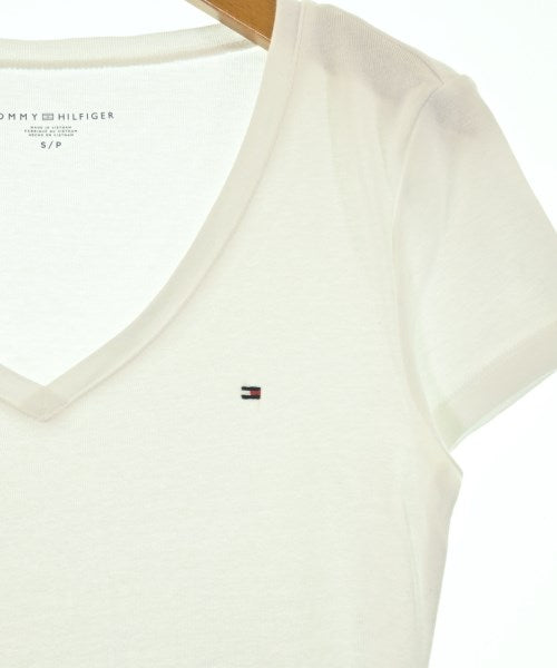 TOMMY HILFIGER เสื้อยืด/เสื้อท็อปส์