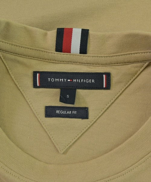 TOMMY HILFIGER เสื้อยืด/เสื้อท็อปส์