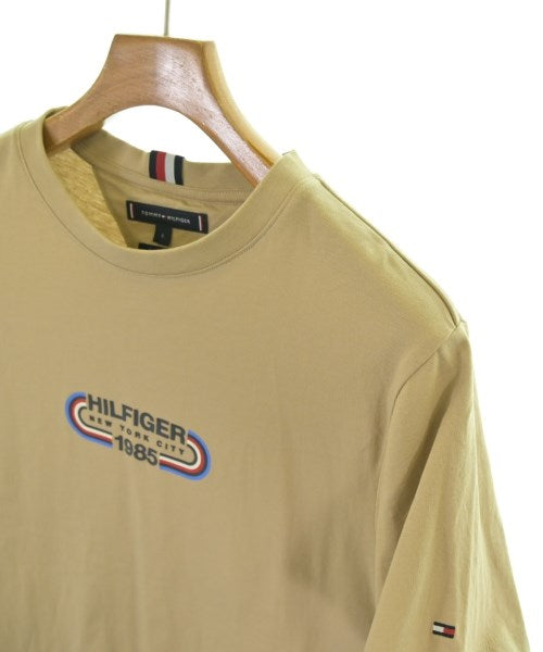 TOMMY HILFIGER เสื้อยืด/เสื้อท็อปส์