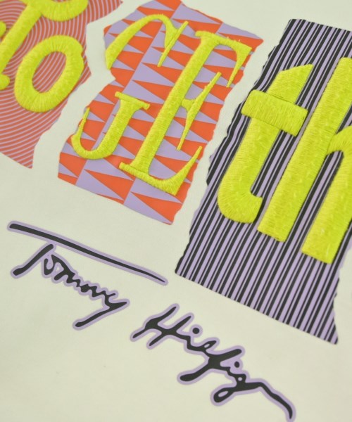 TOMMY HILFIGER เสื้อยืด/เสื้อท็อปส์