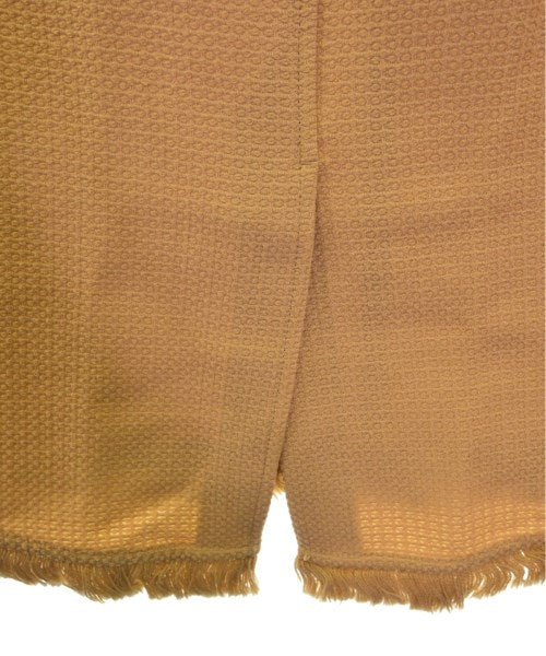 NOBLE กระโปรงยาวถึงเข่า