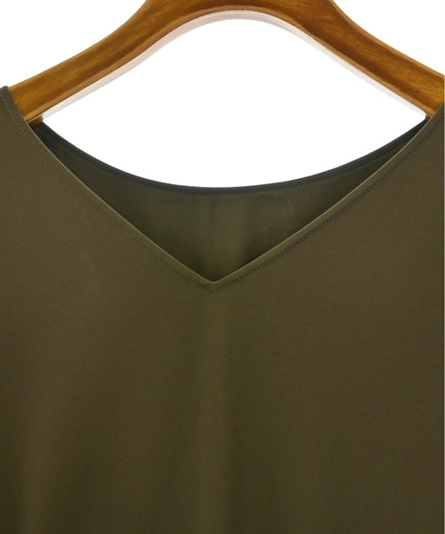 NOBLE ชุดเดรส