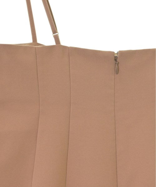 NOBLE ชุดเดรส