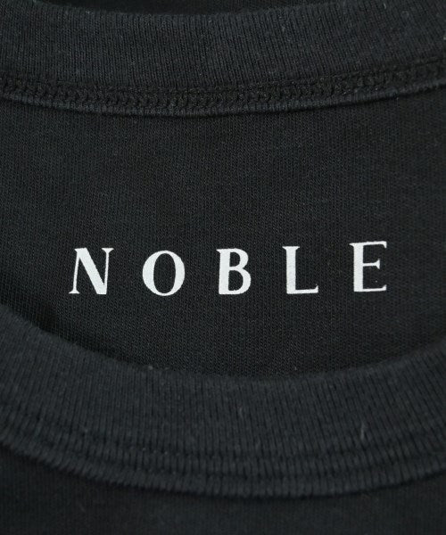 NOBLE เสื้อยืด/เสื้อท็อปส์
