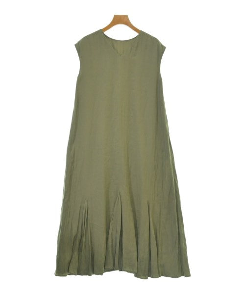 NOBLE ชุดเดรส