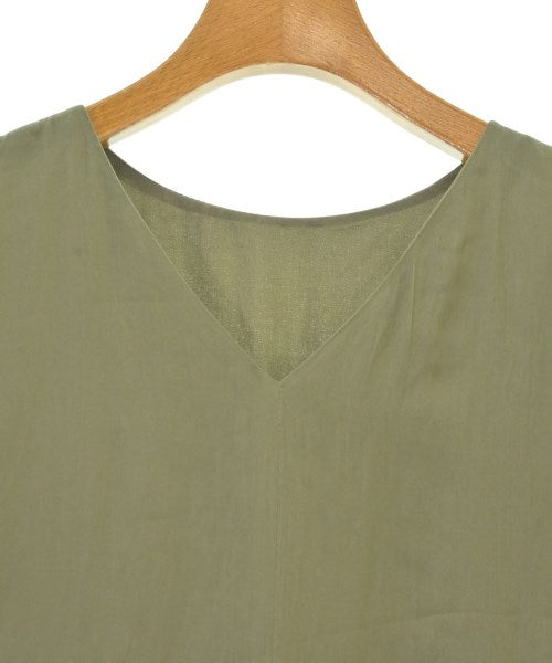 NOBLE ชุดเดรส