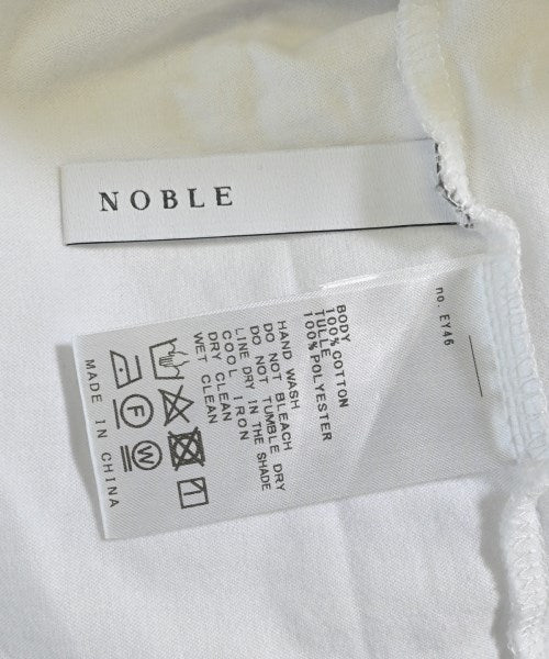 NOBLE เสื้อยืด/เสื้อท็อปส์