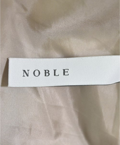 NOBLE ชุดเดรส