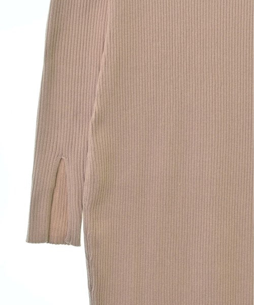 NOBLE ชุดเดรส