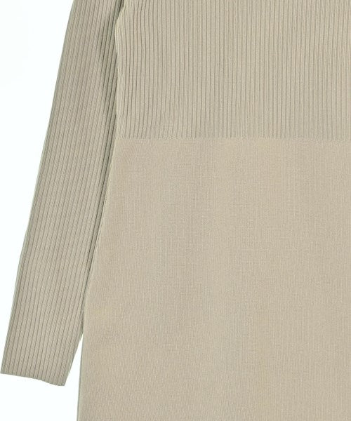 NOBLE ชุดเดรส