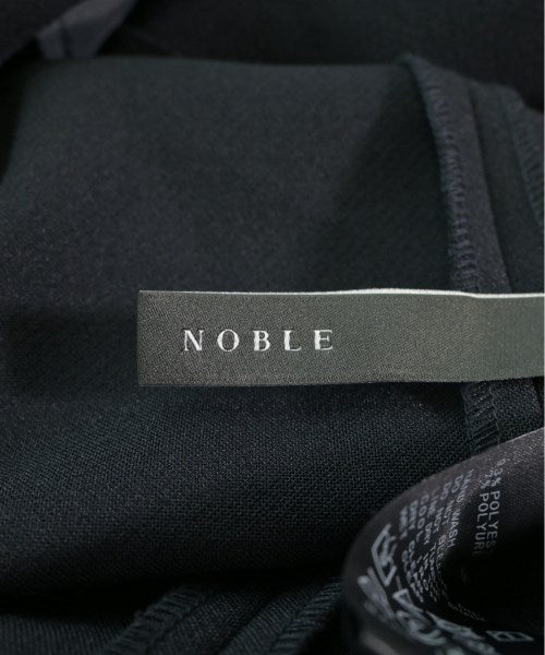 NOBLE ชุดเดรส