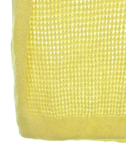 NOBLE เสื้อแขนกุด