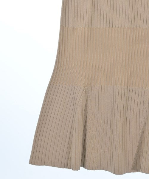 NOBLE ชุดเดรส