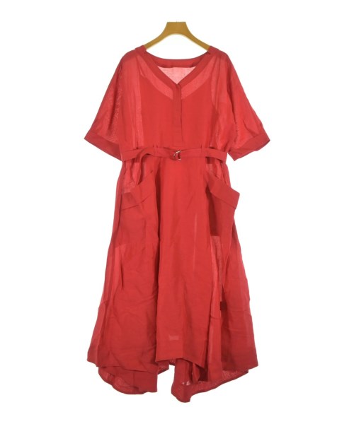 NOBLE ชุดเดรส