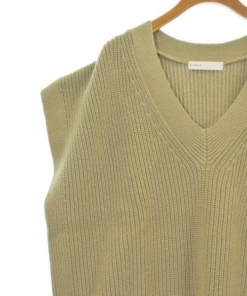 NOBLE เสื้อกั๊ก