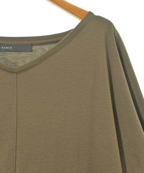 NOBLE ชุดเดรส