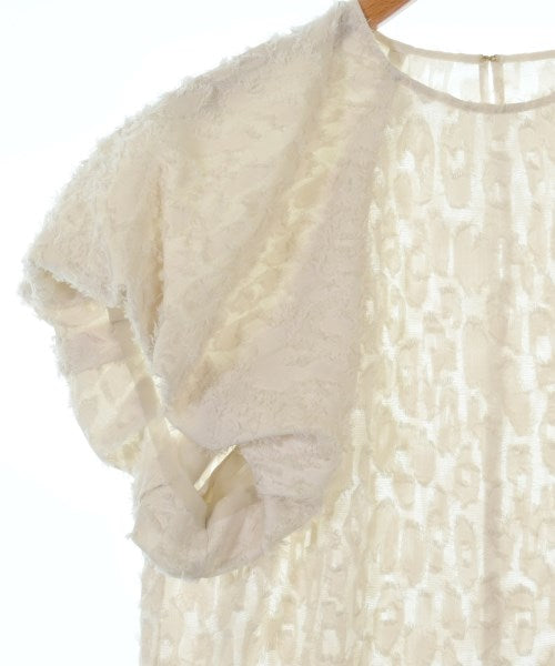 NOBLE เสื้อสตรี