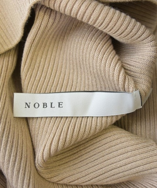 NOBLE เสื้อกันหนาว