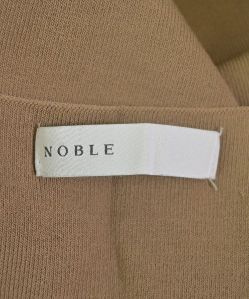 NOBLE เสื้อกันหนาว