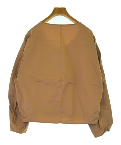 NOBLE เสื้อสตรี