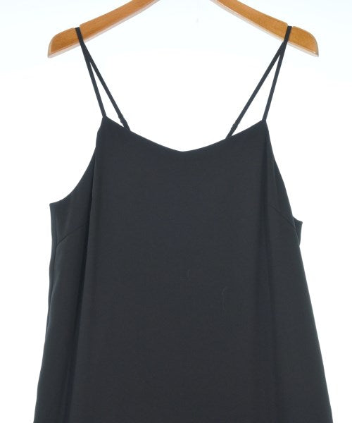 NOBLE ชุดเดรส