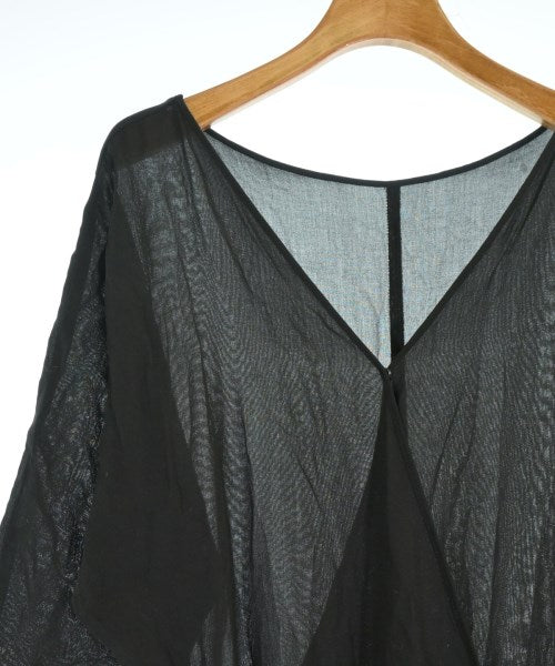 NOBLE ชุดเดรส