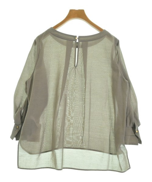 NOBLE เสื้อสตรี