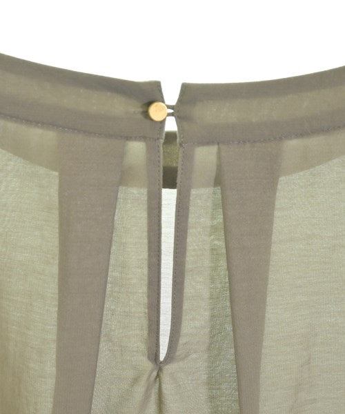 NOBLE เสื้อสตรี