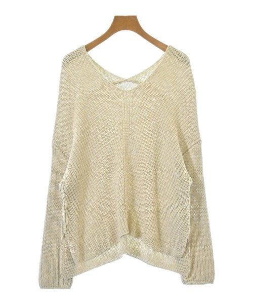 NOBLE เสื้อกันหนาว