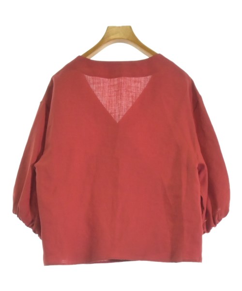 NOBLE เสื้อสตรี