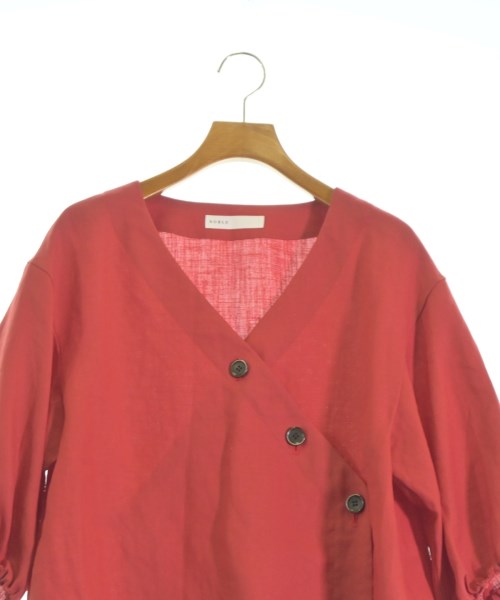 NOBLE เสื้อสตรี