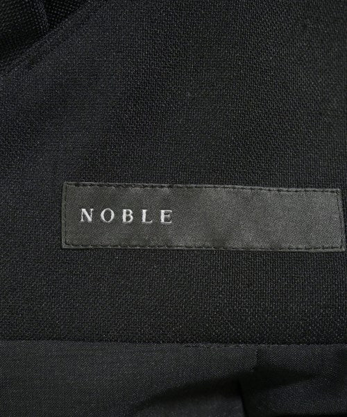 NOBLE ชุดเดรส