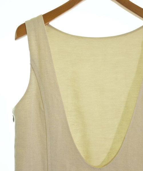 NOBLE ชุดเดรส