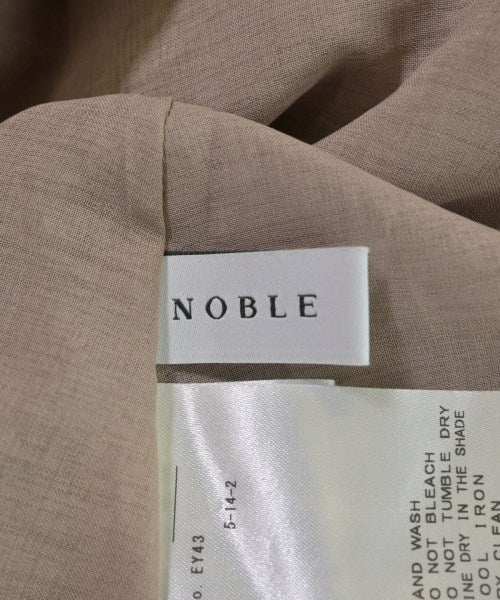 NOBLE ชุดเดรส